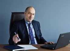 Теодор Маринов, ОББ, Коста Чолаков, ДЗИ и Николай Стойков, ОББ Пенсионно осигуряване ще са сред говорителите на конференцията „Еврозоната: уравнения и решения“